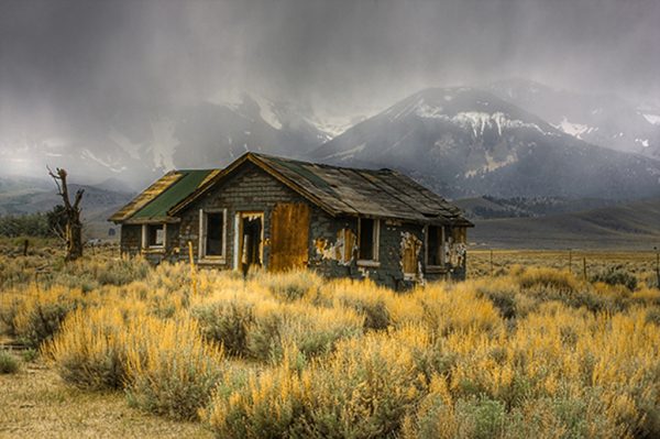 Old House, Highway 395
