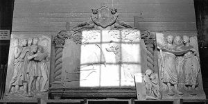 RCA Dog In the Window, Gladding McBean & Co.