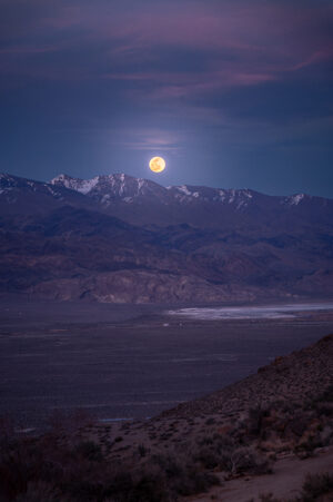 Marc Vayssieres – Moonrise, Lone Pine, California