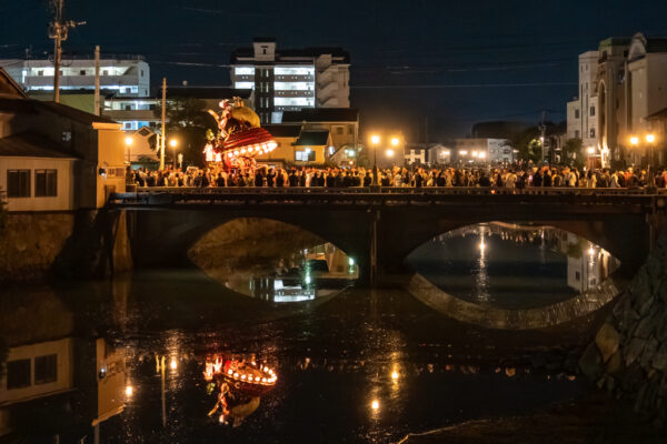 William Graves – Samurai Crossing the Bridge in Karatsu