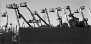 Manlifts Congregating