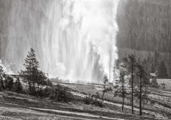 Richard Halliburton - Beehive Geyser - Yellowstone NP