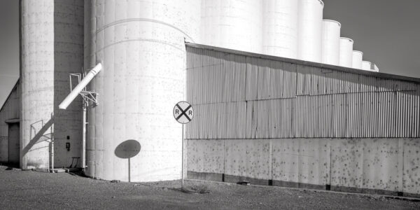 Dunnigan Silos