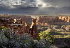 Eric Engles - The Light of Red Rock Country