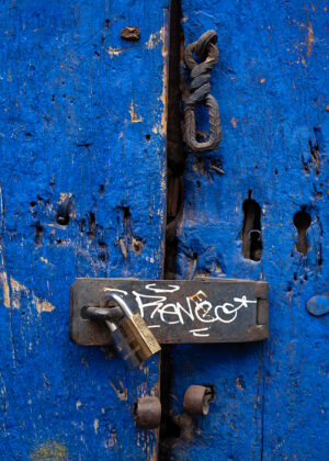 Karisa Broadbent - Entrar